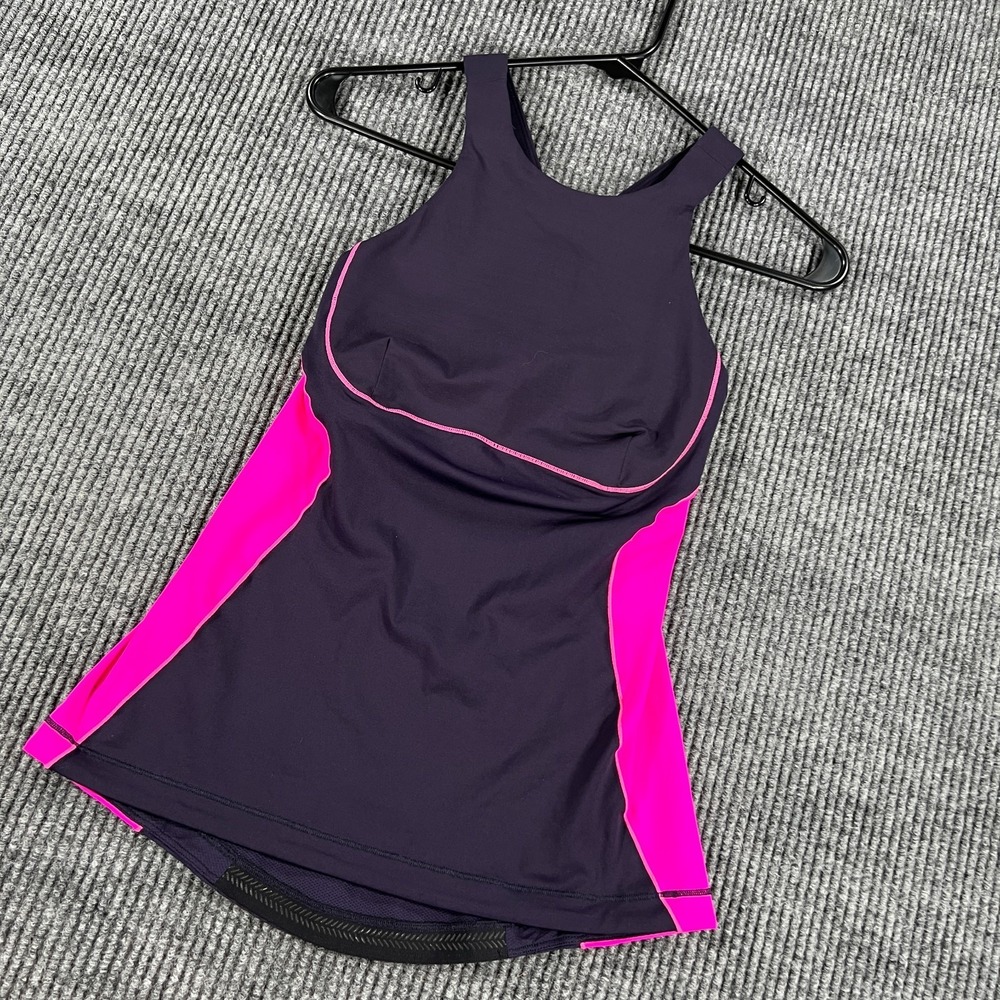 Lululemon Tank Top Shirt Womens Size 4 Purple Built in Bra Casual Active Workout
